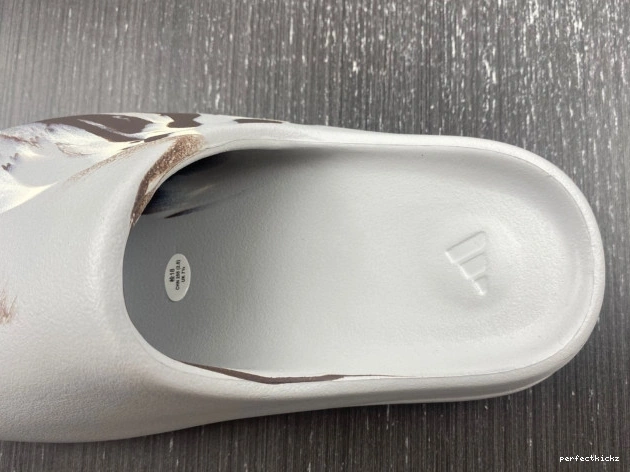 GZ5553 Adidas Slide Yeezy 0805